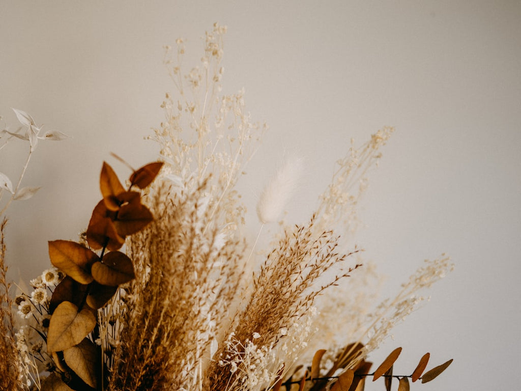 Unlock Effortless Charm: Your Guide to Decorating & Gifting with the Bohemian Mini Dried Flower Bouquet
