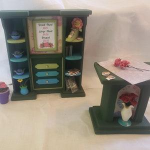 Dollhouse Miniatures Florist - Flower Shop Set - Shelf, Seeds, Roses, Shelf, Books - Doll Accessories and Furniture