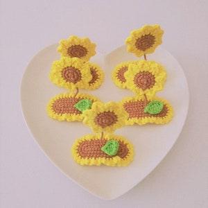 Cute Hair Barrette with Sunflower | Sunflower Hair Clips | Holiday Hair Clips | Sunflower Hair Pin | Unique Hair Clips for Her