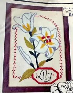 Vintage Lily Flowers Crewel Embroidery Picture Kit Vogart Crafts 1982 NEW