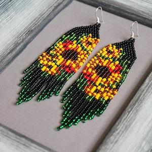 Sunflowers earrings Beaded dangle earrings Yellow flowers earrings Floral seed bead earrings Black Beadwork earrings Fringe bright earrings