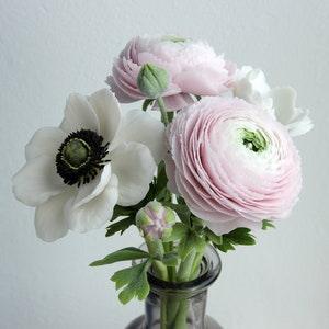 Ranunculus bouquet Cold Porcelain Flowers Botanical sculpture Artificial flower arrangement