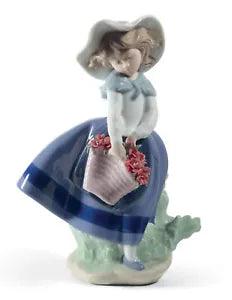 LLADRO PRETTY PICKINGS GIRL WITH CARNATIONS #8705 BRAND NIB FLOWERS SAVE$$ F/SH