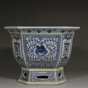 9.84??? Porcelain Qing Blue And White Peony Pattern High Foot Square Flower Pot