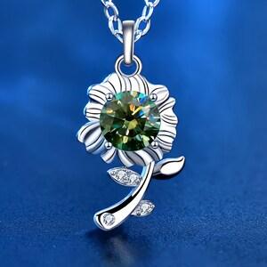 Moissanite Sunflower Silver Necklace, Lustrous Green or White Moissanite Gemstones, High End Floral Pendant Jewelry for Ladies