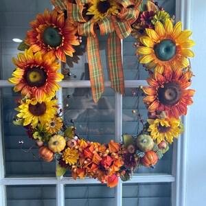 Sunflower and pumpkin wreath 18 Inch