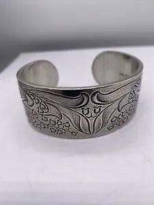 Solid Salisbury Pewter Bangle Cuff Bracelet May Flower Lily of Valley Engraved