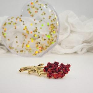 Metal Red Rose Bouquet Brooch/Pin