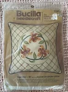 Vtg Bucilla Tiger Lilies Flower Needlepoint Pillow Kit Square 16 In #3535 NOS