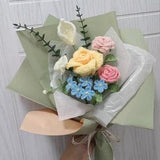 Crochet roses bouquet with beautiful package , personalized gift for her,gifts for mom, friends, home decor