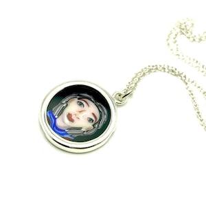 Collector Portrait murine pendant Silver Sister  coin mosaic