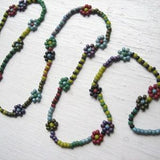 Daisy chain necklace, delicate flower, seed bead necklace, tiny floral chain, dainty minimal, colourful glass, bead woven, beaded flower