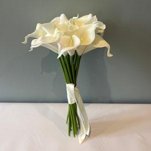 Luxury White/Ivory lilies Wedding Flower Bouquet - Artificial Silk & Dried Flowers For Wedding Anniversary Birthday | Claire De Fleurs