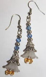 white Lucite Lily flower with blue crystal EARRINGS Jewellery (F1)