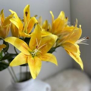Lily Bouquet -  Lily Stem / Artificial Flower / DIY | Floral / Centerpiece / Wedding / Home Decor / Gifts / Yellow