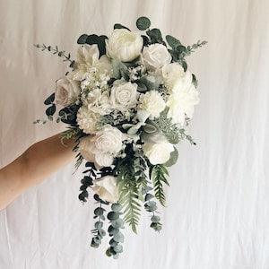 Faux cascade bouquet, fake bouquet, bridesmaid bouquet, white bouquet, white green bouquet, Wedding bouquet, Bridal Bouquet, cascading