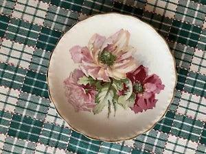 9-1/4" Vintage McNicol Carnation Floral Plate with Gold Edge