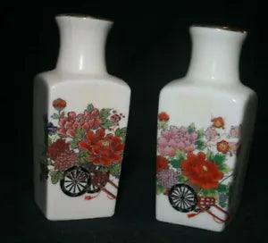 Set of TwoVintageJapanese Asian Themed Porcelain Vases Must See