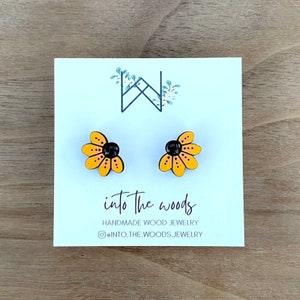 Fall Earrings, Sunflower Earrings, Fall Jewelry, Daisy Earrings, Wooden Stud Earrings, Post Earrings, Handmade Earrings, Boho Earrings,