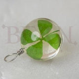 Real Four Leaf Clover Resin Necklace ? Resin ? Valentines day gift ? Plants ? Best friend ? Garden ? Glass ? Flower ? Floral ? Seed ? Green