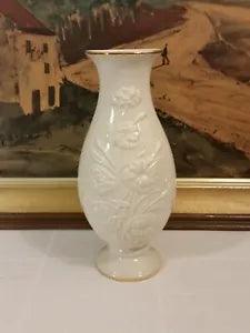 Lenox Limited Edition 2009 Carnations and Kisses Design Bud Vase 8"