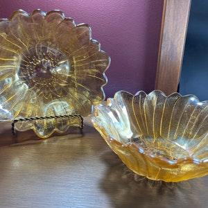 Bowl Marigold Carnival Glass Flower Daisy Sunflower Candy Bowl Dish  Set of 2
