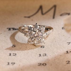 Vintage Sunflower Round Moissanite Engagement Ring, Halo Half Pave Solid Gold Round Wedding Ring, Gifts for Women, Anniversary Ring for Wife