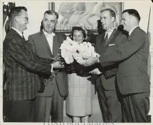 1962 Press Photo Carnations for Japan displayed by Colorado Flower Growers