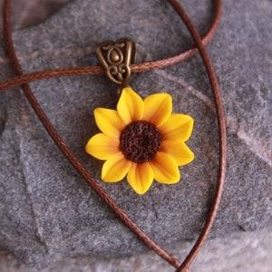 Sunflower necklace, Yellow flower statement necklace, Polymer clay floral jewelry pendant