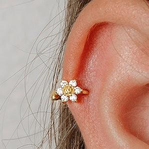 18G Gold Sunflower Hoop Earring ? gold cartilage hoop earrings ? upper helix earring ? lobe earrings ? tragus earrings