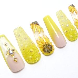 Sunflower Nails ?? Reusable press on, art, gift, acrylics, diy, sun, glass, flowers, festival, party, yellow, rhinestone, crystal, ombre, kit