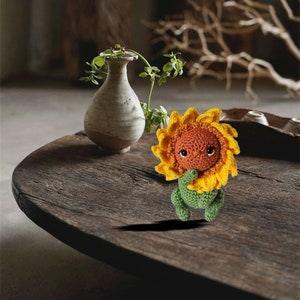 Custom Sunflower Doll Toys Finished Crochet Flower Dolls Handmade Flower Plush Doll sunflower Autumn gift Wedding flower Children's Playmate