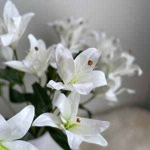 Lily Bouquet -  Lily Stem / Artificial Flower / DIY | Floral / Centerpiece / Wedding / Home Decor / Gifts / White