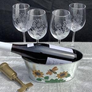 Sunflower Wine Glasses Happy Etched Stem Wine Glasses Gift Sixties Lover Martini Gift Sunflower Barware Glasses Flower Power Gift Set of 4