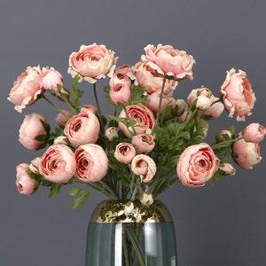Artificial Ranunculus Bouquet With Buds and Leaves, Bridal Flower Crafts, Rustic Home Floral Decor, Window Bloom Arrangement, for Wedding