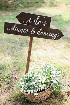 25 Wedding Signs Ideas to Make Your Wedding Super Cool and Awesome Flower Delivery