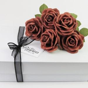Paper Wooden Rose Bouquet for Wood Anniversary Gift for Wife / 5th Anniversary Paper Wood Rose Bouquet / 5 Roses Romantic Gift for Couple