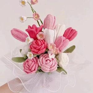 Handmade White Crochet Rose Bouquet, Mom Lily Flowers Bouquet, Handmade Artificial Gift for Girl Friend, Home Decor, Knitted Forever