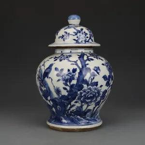 9.4 "China manual porcelain Qing Dynasty Blue white Peony flower bird pot
