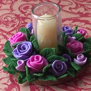 1:12 scale roses miniatures dolls house floral bouquet pretty  flowers conservatory decoration tiny table centrepiece candle Mothers Day
