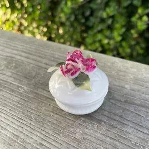 Vintage 1.5" Round White Ceramic Box for My Jewelry 3 Carnations w Leaves