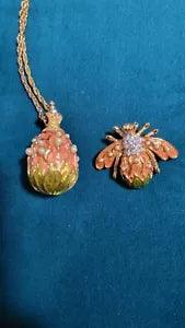 Joan Rivers Lily Of The Valley Necklace And Brooch Set