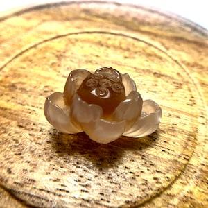 UNIQUE - Agate Lotus Carving Pendent 27x20x13mm 6.3g Natural Caramel Agate Gemstone Handmade Jewelry Art Piece Flower Seed Pot