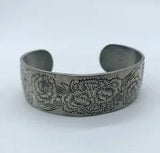 KIRK STIEFF Elegant Engraved Carnation PEWTER CUFF BRACELET: 900-1