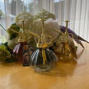 Glass Vintage Style Plant Mister (choose of 3 colours) with Gold Pump/Handle.  Perfect for Watering Orchids, Succulents & Cacti