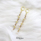 Daisy earrings, summer floral earrings, gold dangle earrings, tiny flower earrings, gold huggie hoop earring, white daisy, sunflower earring