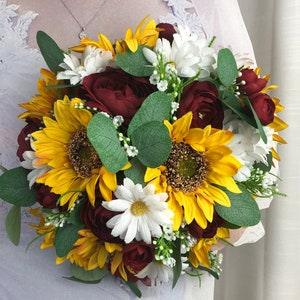 Country Charm Sunflower Bridal Bouquet, Daisy Sunflower and Burgundy Bridal Flowers, Rustic Daisy Sunflower Bouquet, Garden Wedding Theme.