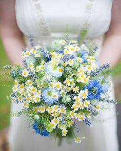 Wildflower Wedding Bouquets [2022 Guide & FAQs] Flower Delivery