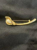 Vintage Mid-Century  Calla Lily Flower Gold Tone Faux Pearl Brooch Pin