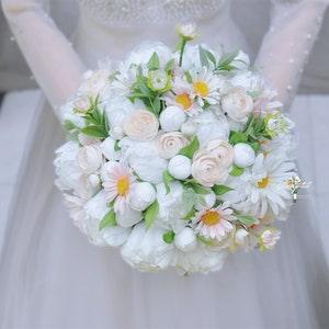 White peony bouquet/peony bouquet/silk peony bouquet/bridal bouquet/wedding bouquet/round bouquet/fantastic rose bouquet/rustic wedding